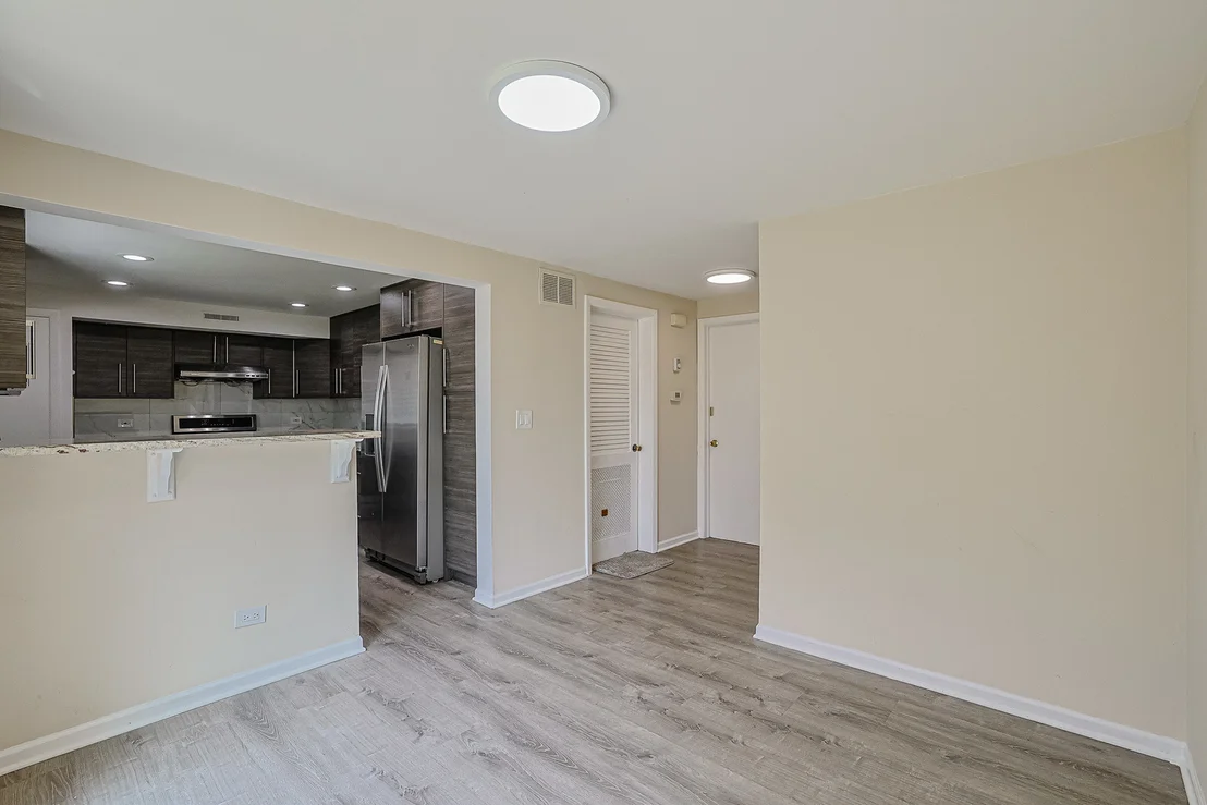 Photo of 9249 BARBERRY Lane