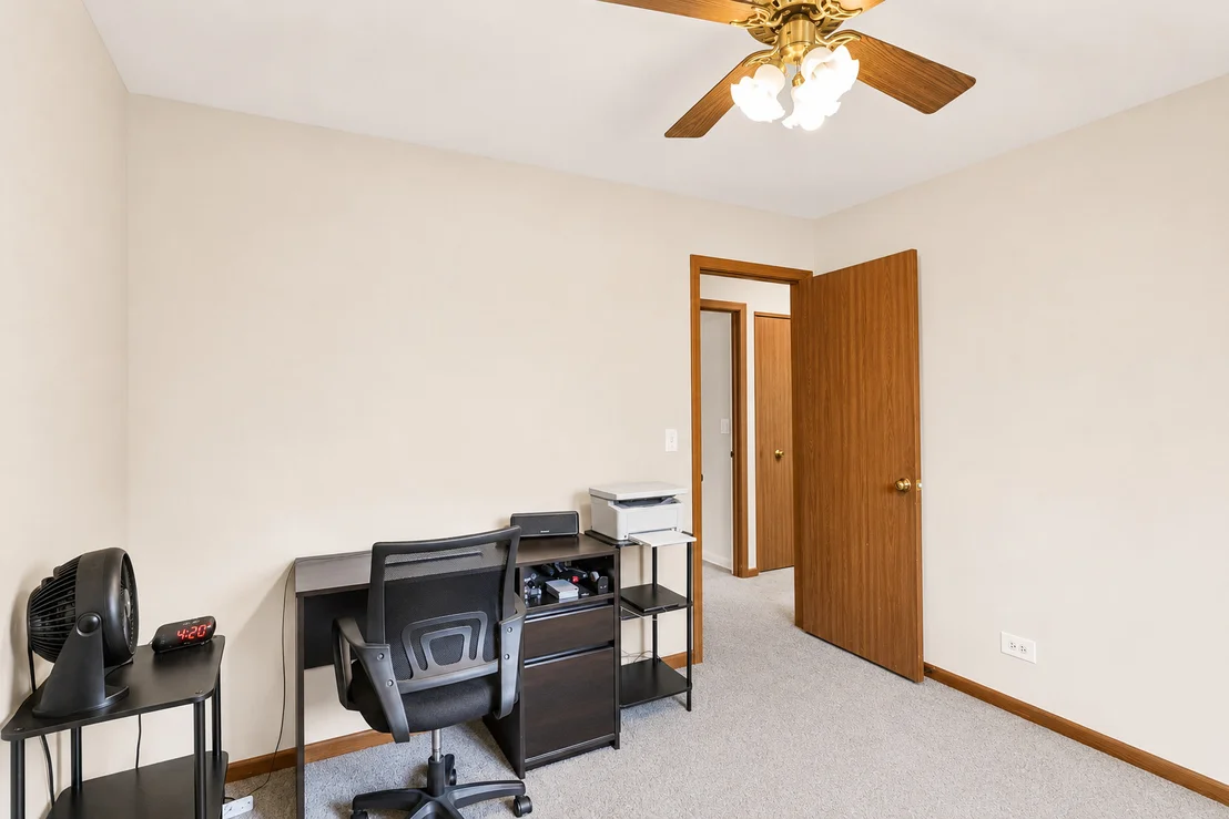 Photo of 323 Farmhill Circle