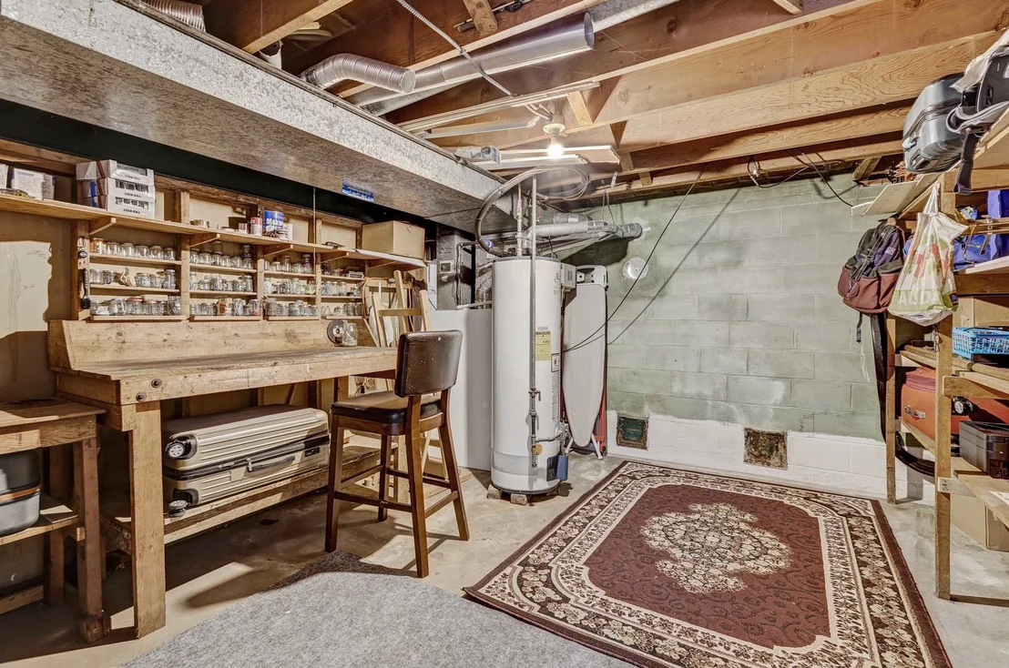 Photo of 2023 Cedar Street
