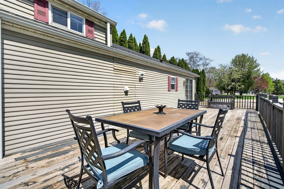Photo of 219 Largemouth Lane
