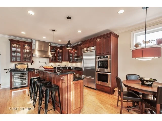 Photo of 1417 Maple Avenue