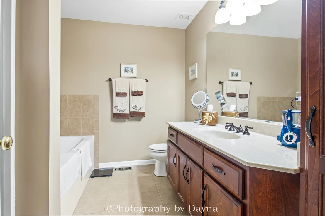 Photo of 289 White Hawk Way
