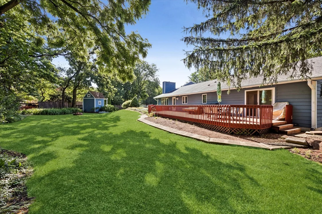 Photo of 1153 Brighton Road