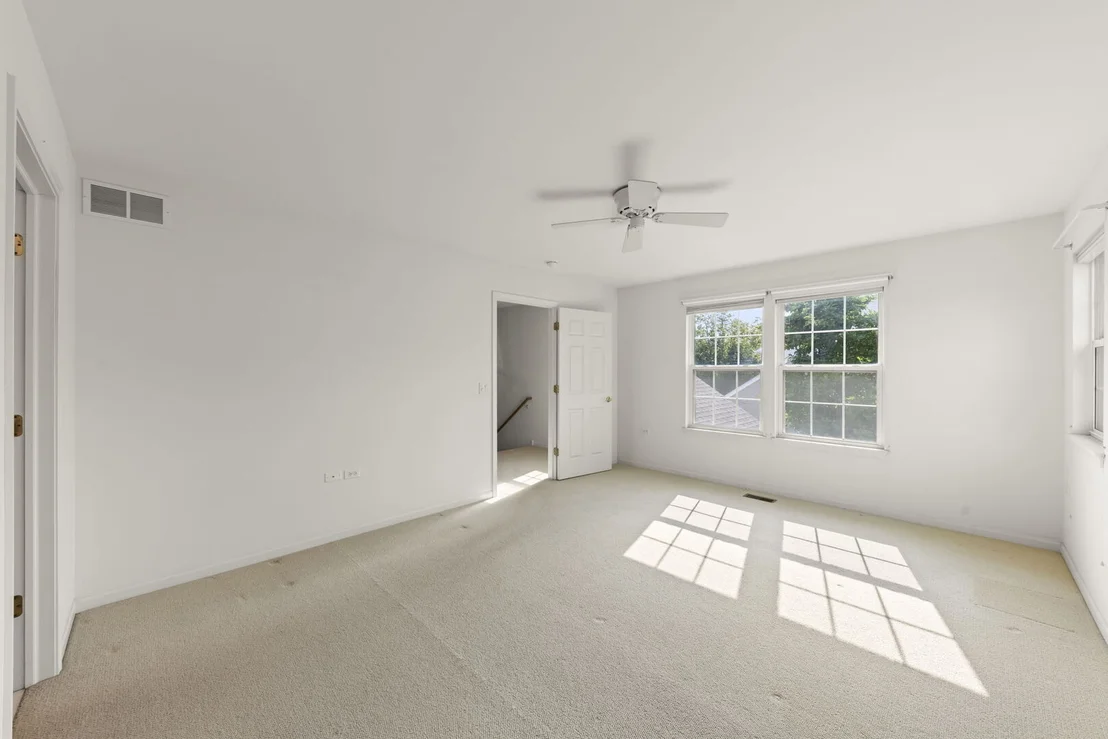 Photo of 631 Dunhill Lane