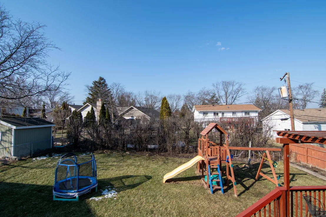 Photo of 2S478 Lloyd Avenue