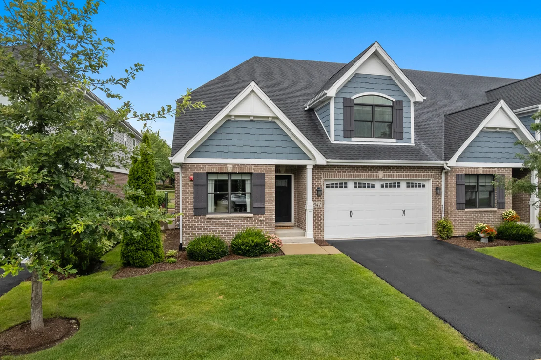 Photo of 641 Bourbon Court