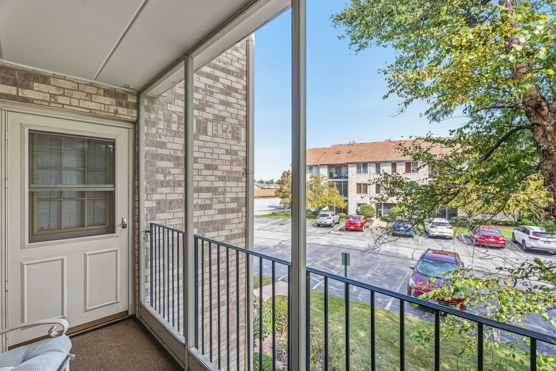 Photo of Unit 2D at 6845 Forestview Drive