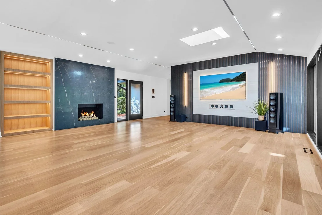 Photo of 623 Echo Lane