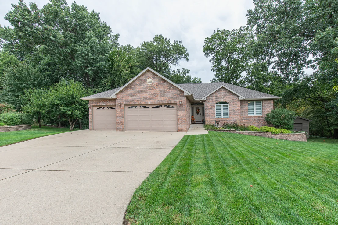 Photo of 2339 Amelia Drive