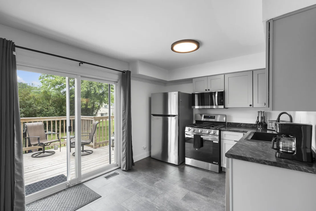 Photo of 818 Lexington Circle