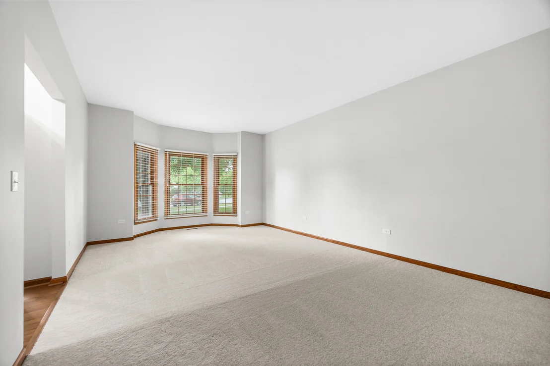 Photo of 533 Springwood Lane