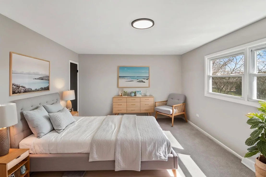 Photo of 6151 Victoria Drive