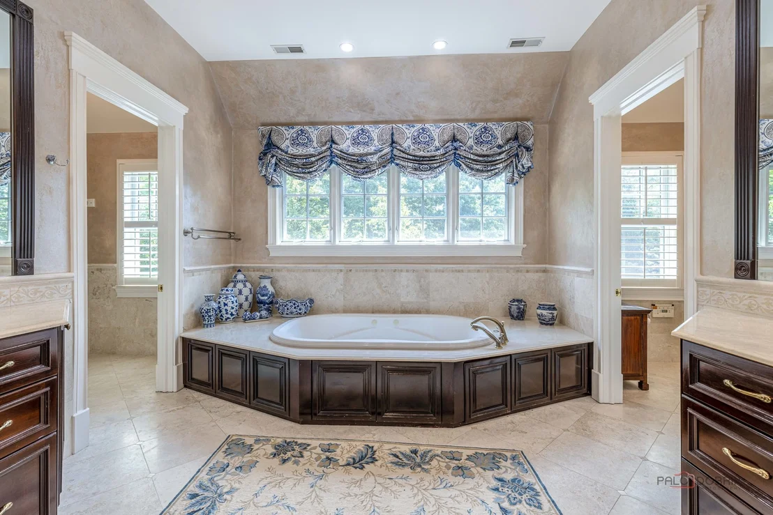 Photo of 64 Crescent Drive