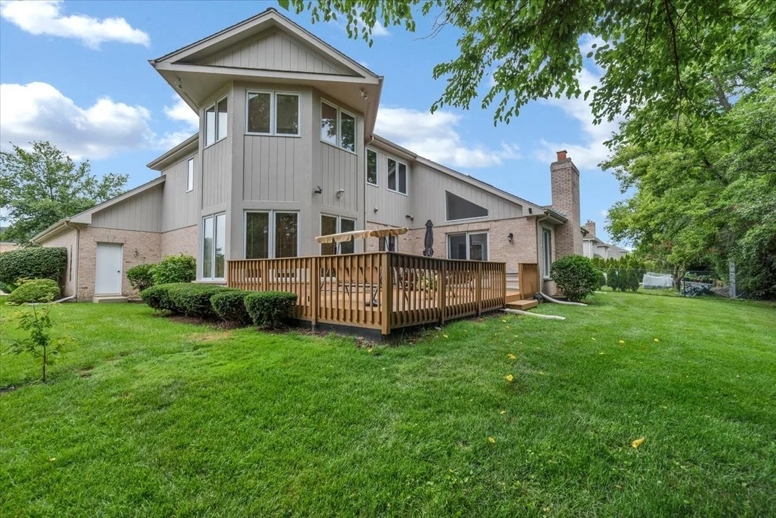 Photo of 1922 Deercrest Lane