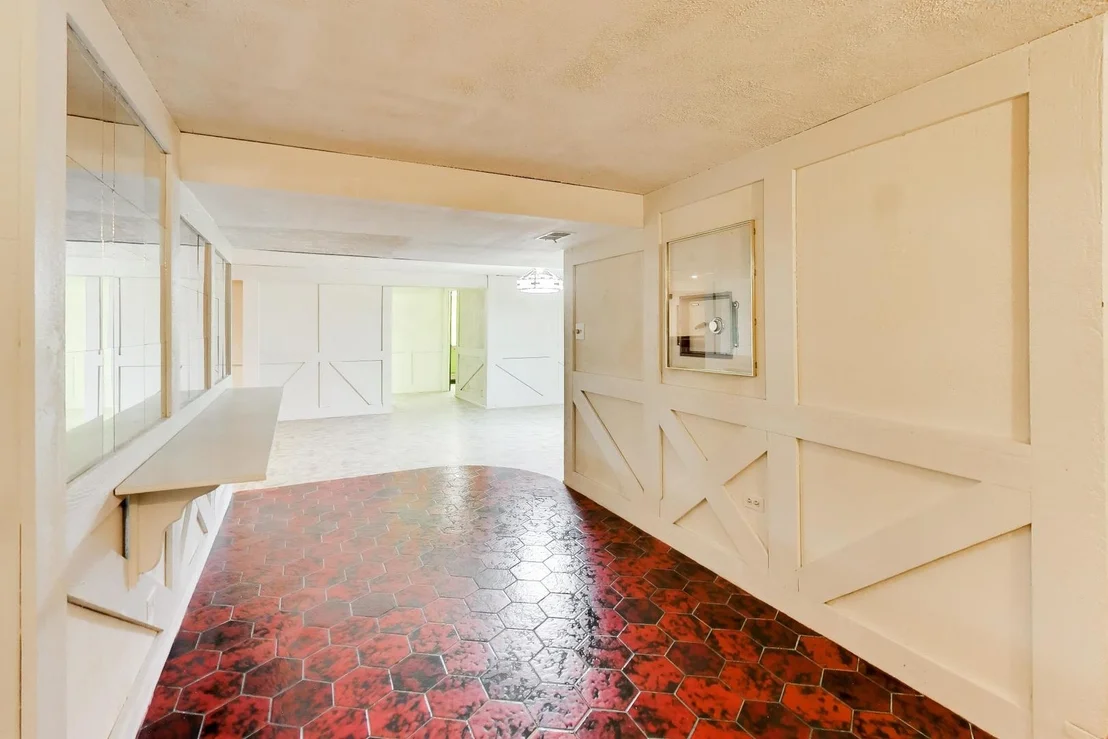 Photo of 1704 Sunnyside Circle