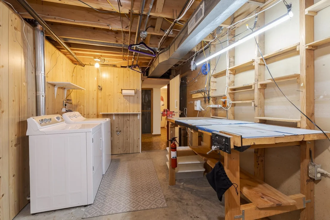 Photo of 703 Lara Road