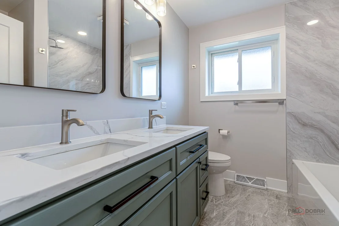 Photo of 1114 Hewitt Drive