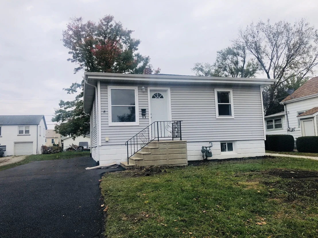 Photo of 1715 CORA Street