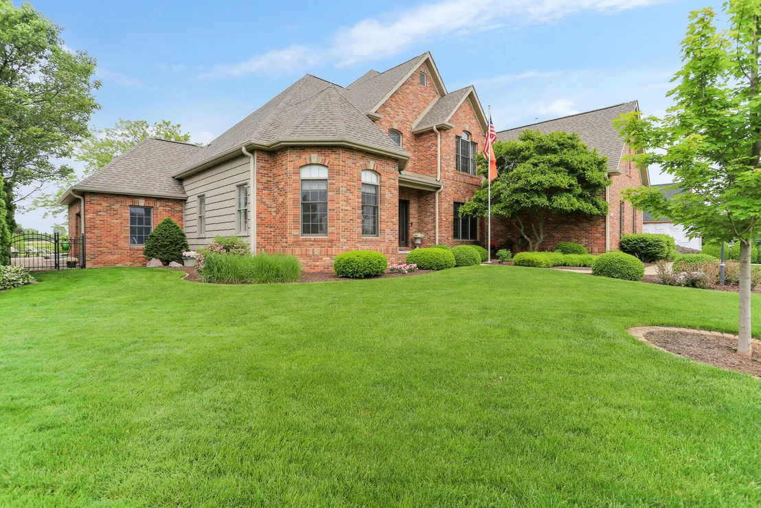 Photo of 2602 Castlerock Drive