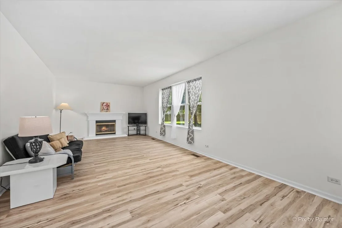 Photo of 2886 Camden Drive