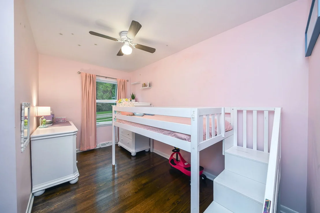 Photo of 263 Hillside Avenue