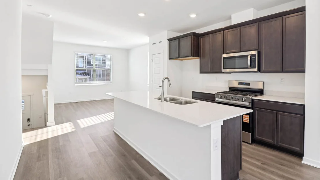 Photo of 1313 Foxglove Drive