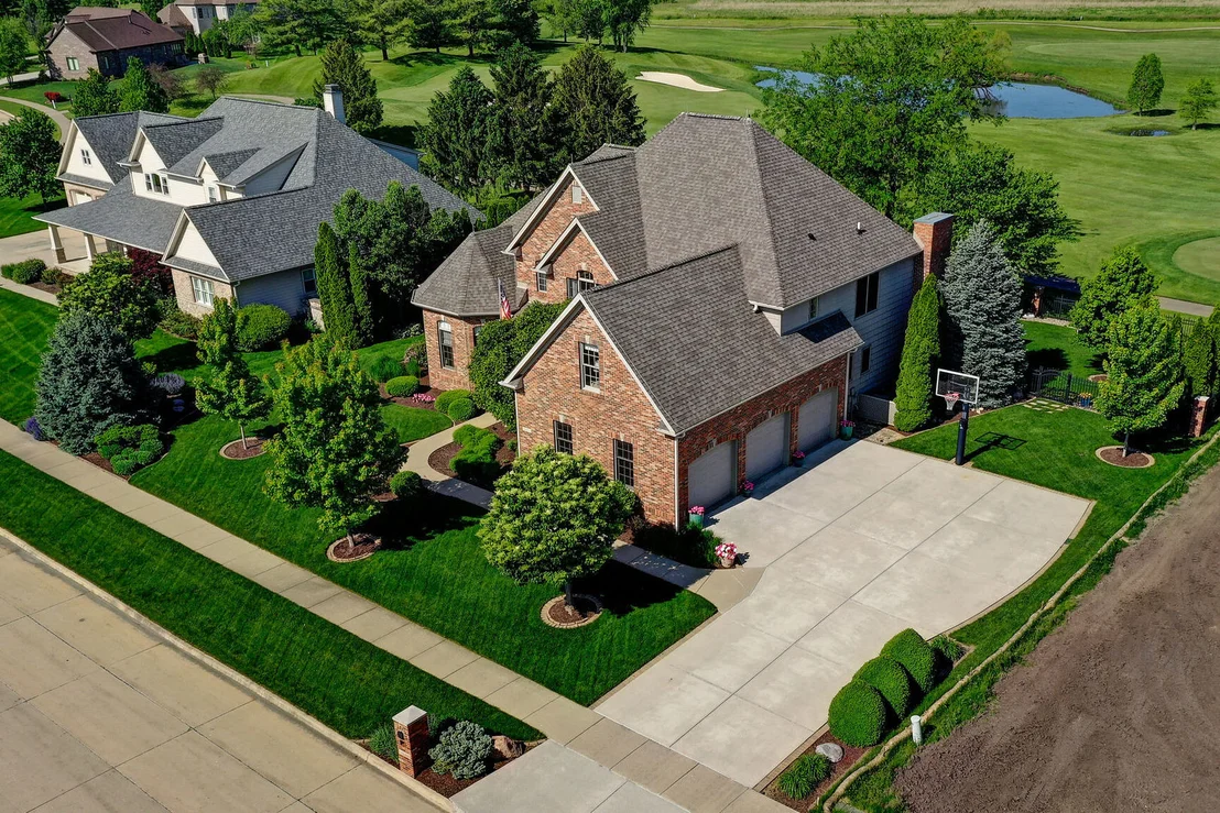 Photo of 2602 Castlerock Drive
