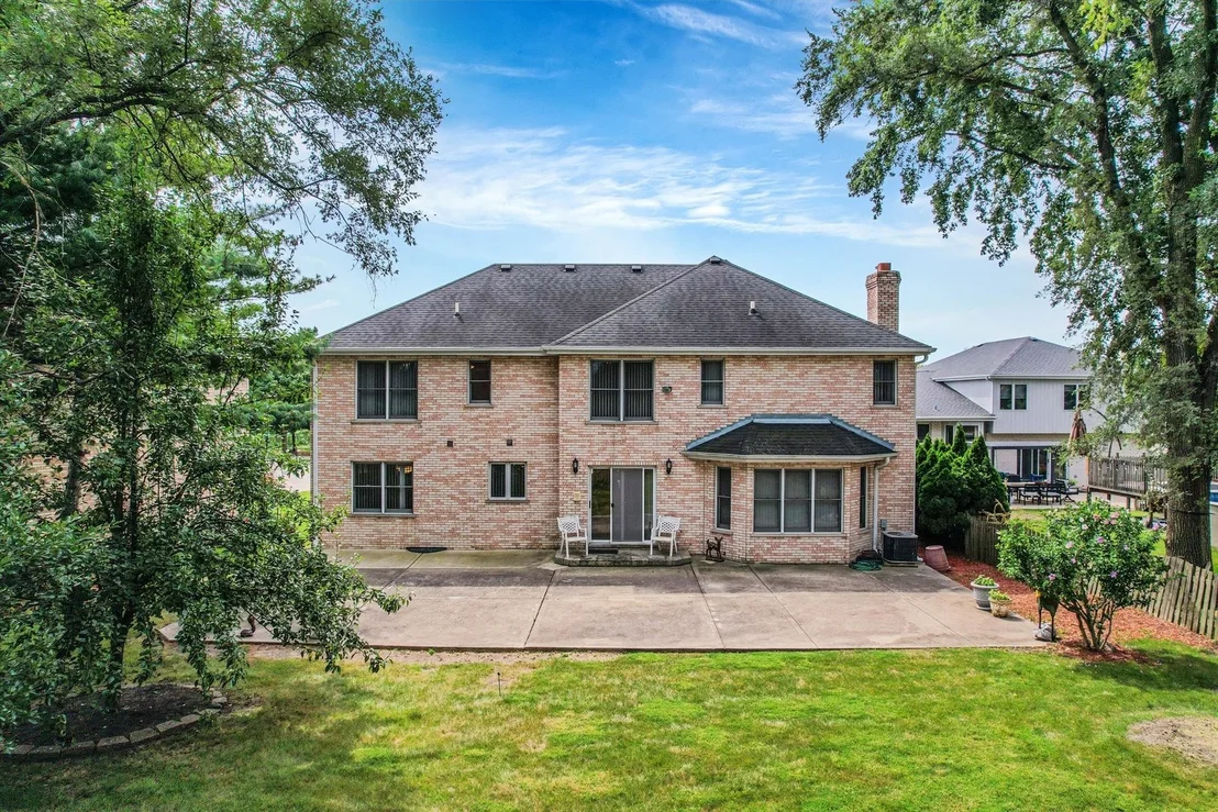 Photo of 1212 Grove Avenue