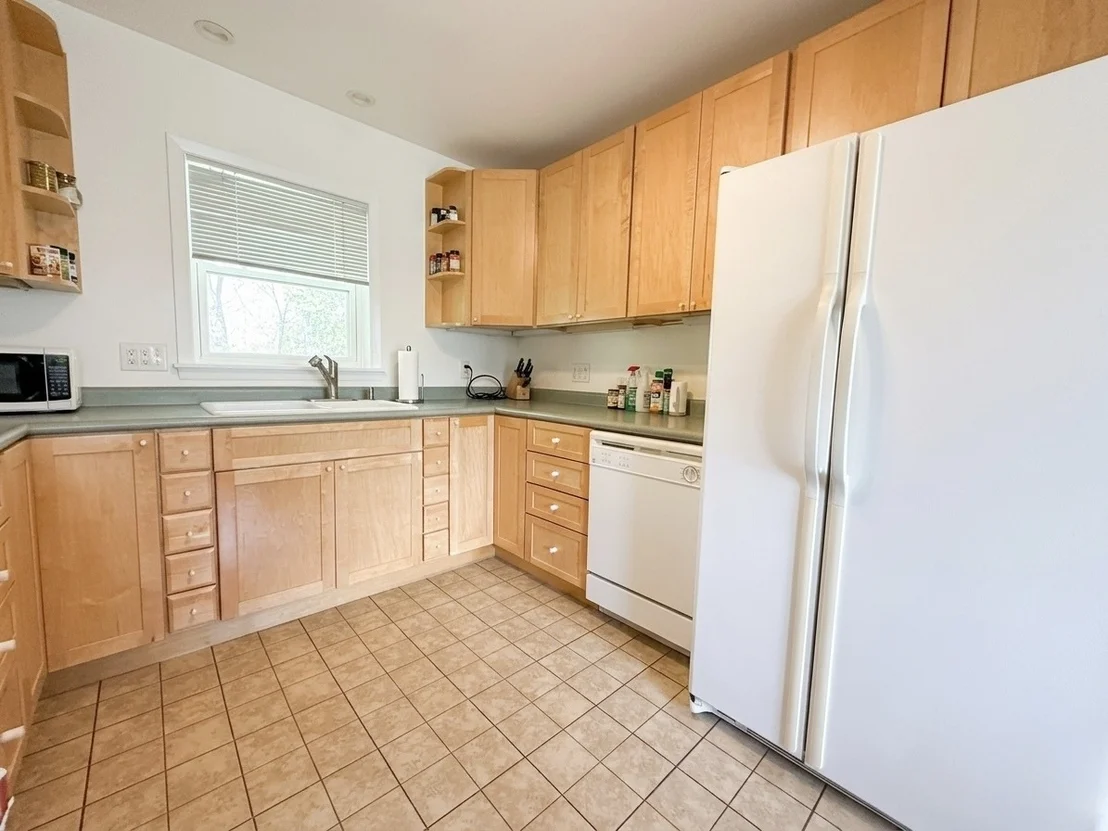 Photo of 1533 Crabtree Lane