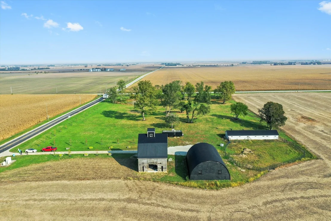 Photo of 8871 N 5000e Rd Road