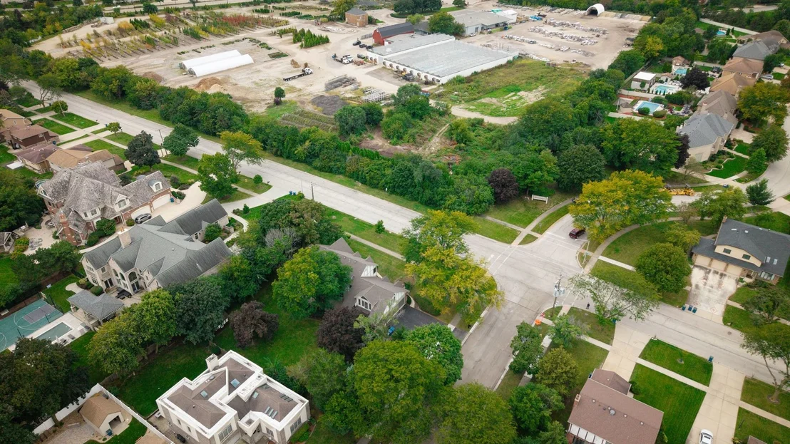 Photo of 1221 W Sable Drive