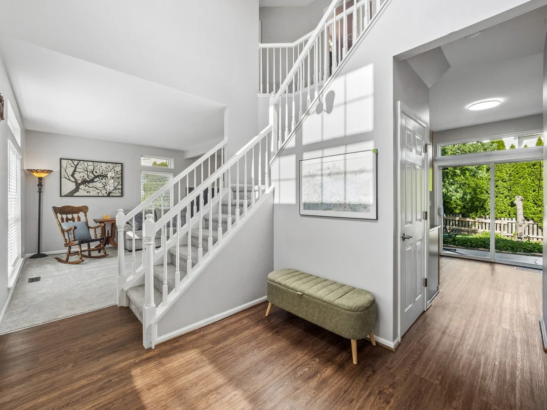 Photo of 341 S Clearview Circle
