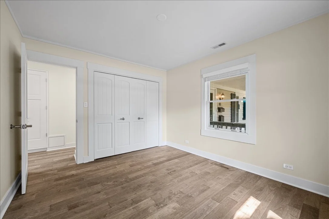 Photo of 320 Thackeray Lane