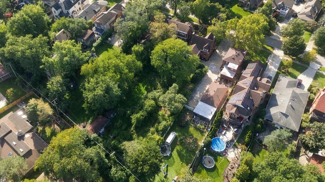 Photo of 327 Selborne Road