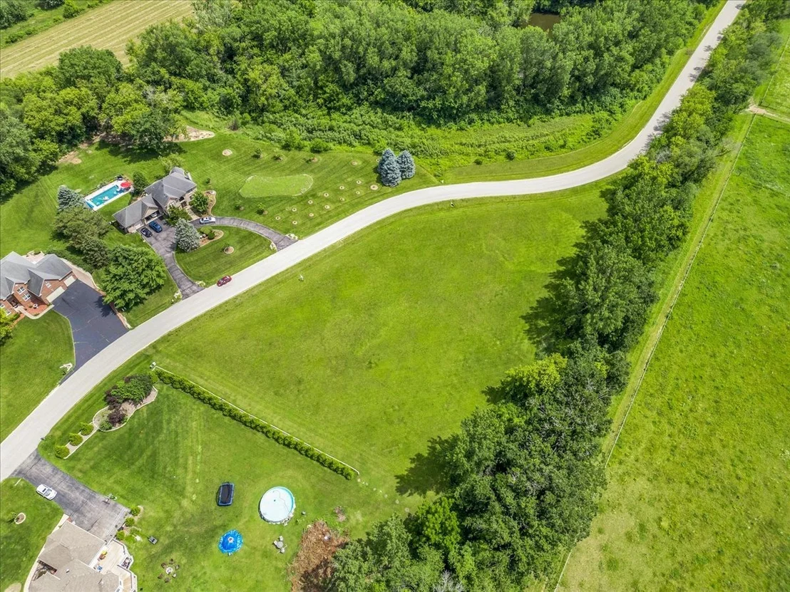 Photo of 11217 Hill Crest Lane