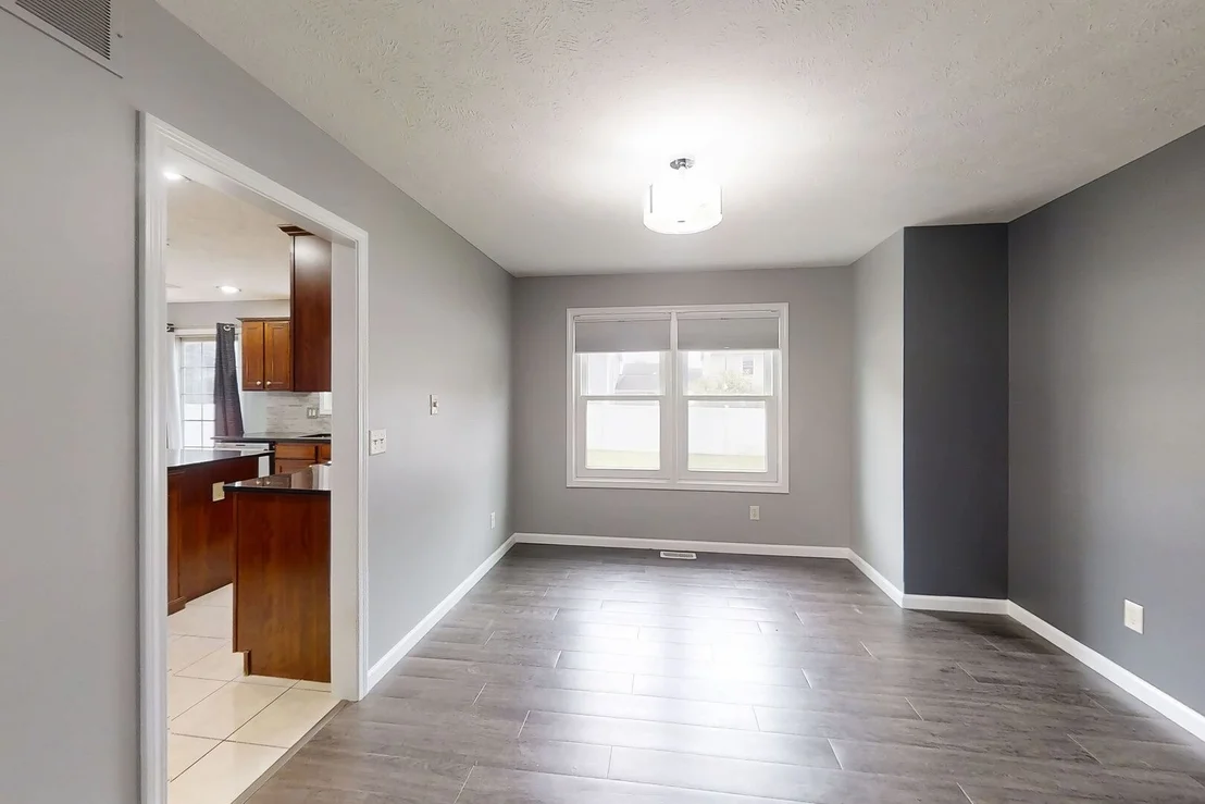 Photo of 2961 Three Eagles Street