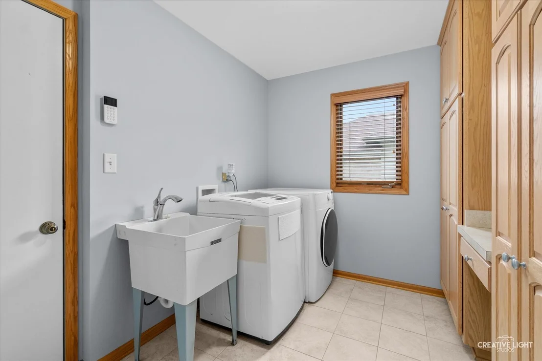 Photo of 610 High Grove Drive