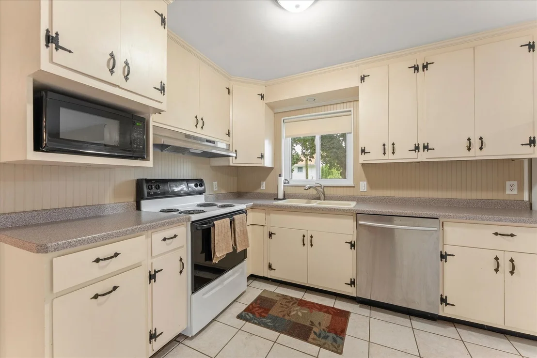Photo of 2712 Alton Drive