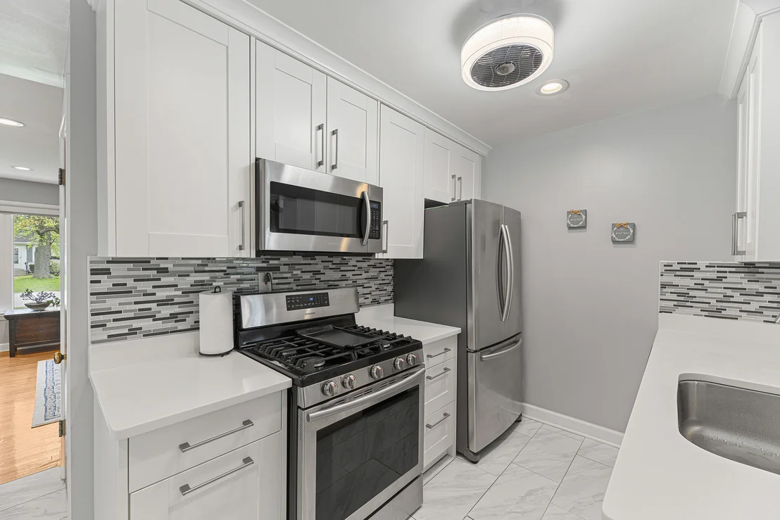 Photo of 2232 Covert Road