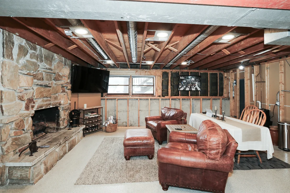 Photo of 717 Monterrey Terrace