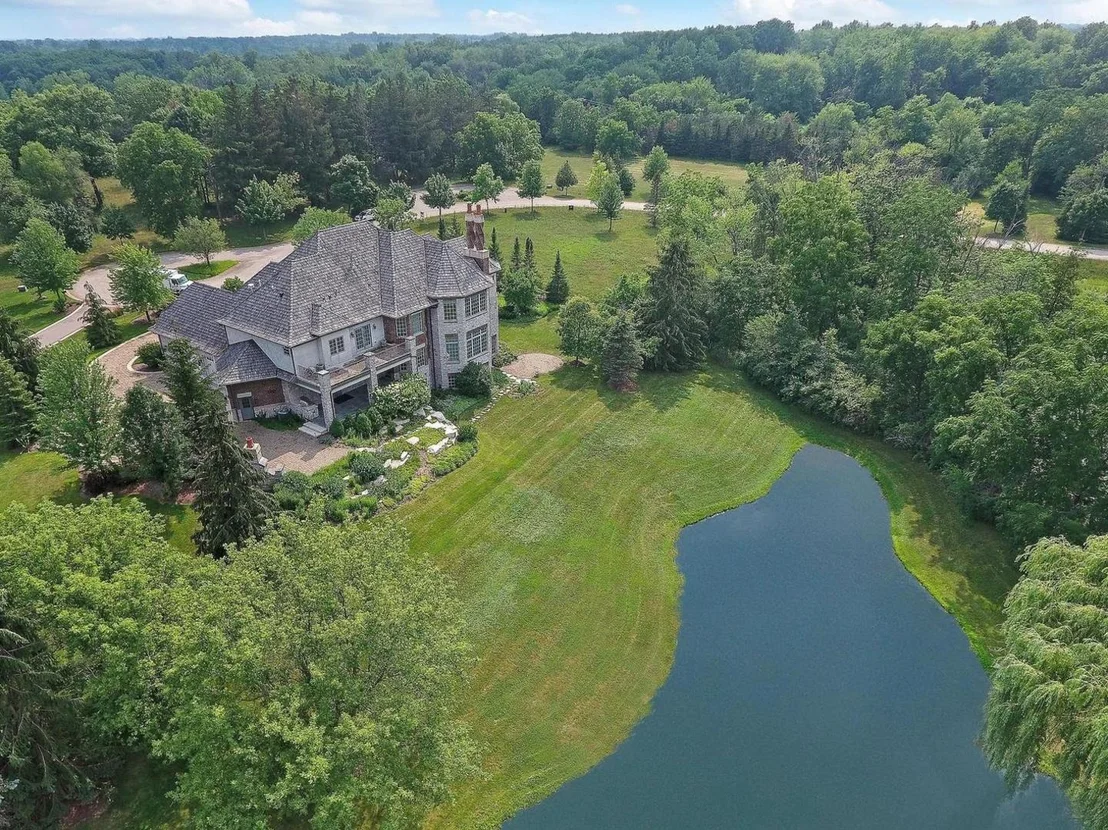 Photo of 34 Abbey Woods Drive