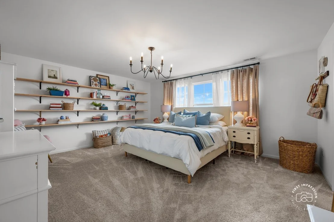 Photo of 115 Piper Glen Avenue
