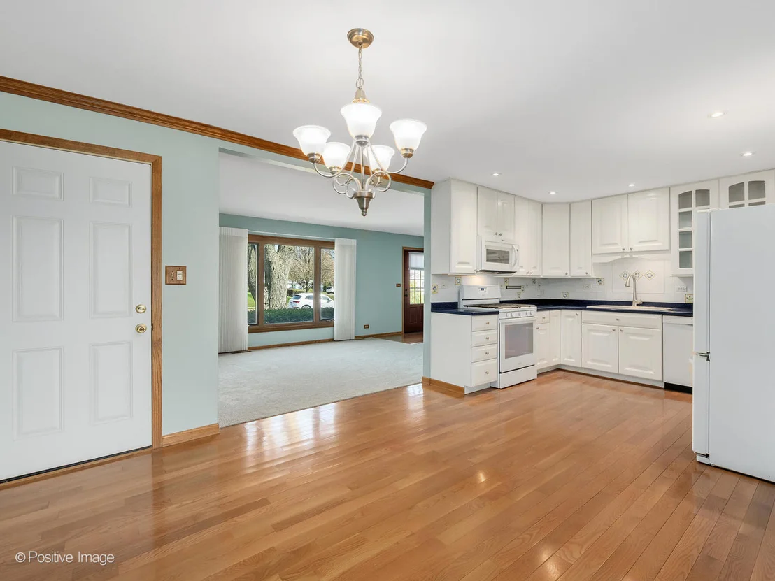 Photo of 390 Arrowhead Trail