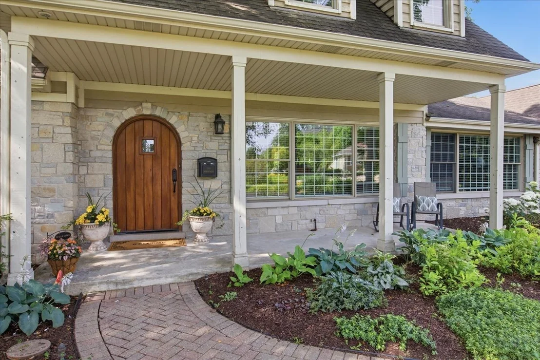 Photo of 2501 Robincrest Lane