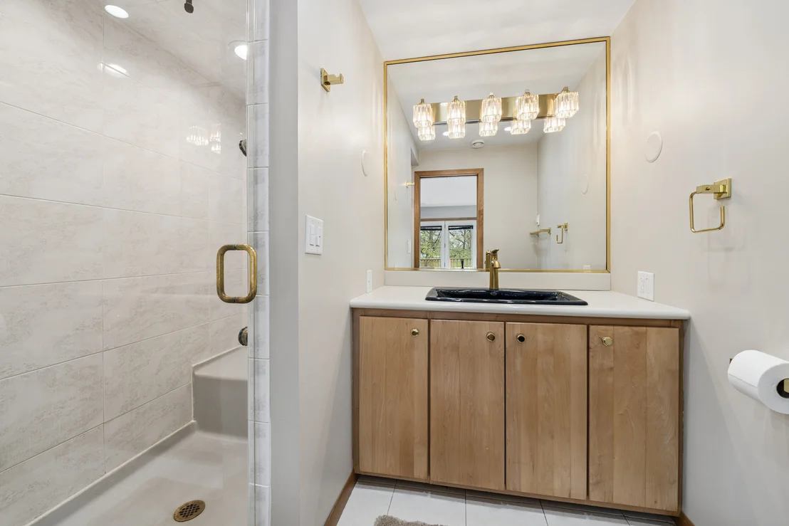 Photo of 245 W Circle Drive