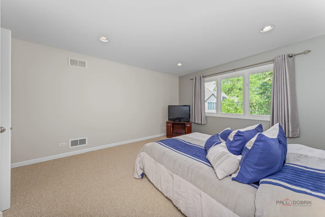 Photo of 1138 Lynette Drive