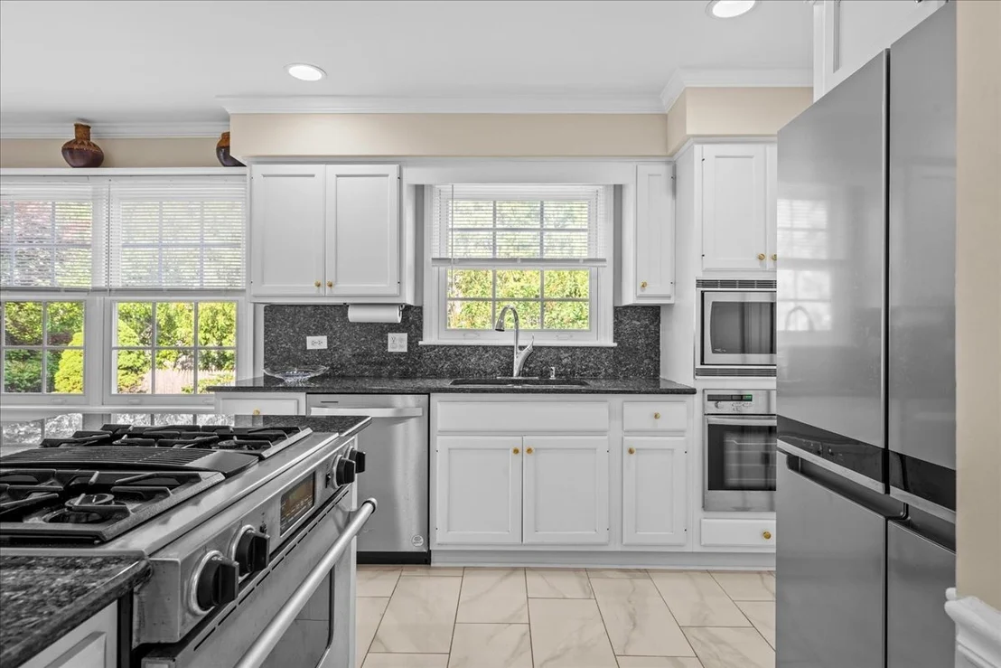 Photo of 912 Morningside Drive
