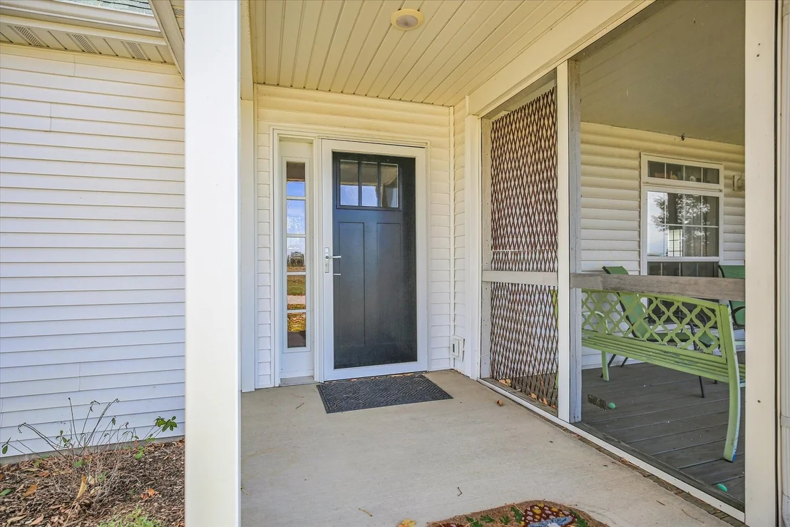 Photo of 561 County Road 700 N