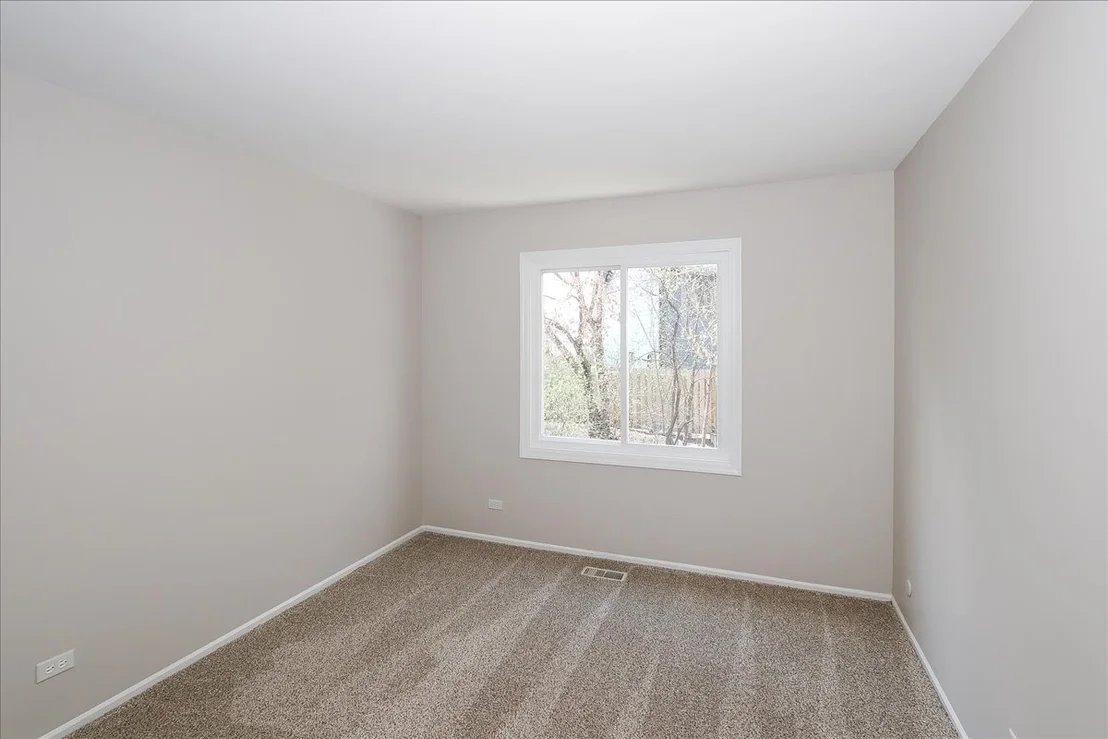 Photo of 4990 Lichfield Drive