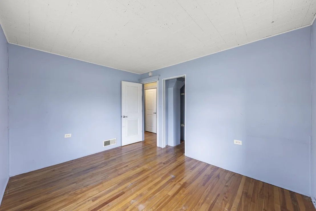 Photo of 261 Melrose Avenue